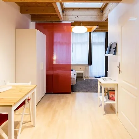 Wilhelmstr Fuer Bis Zu 3 Personen Apartamento Brühl